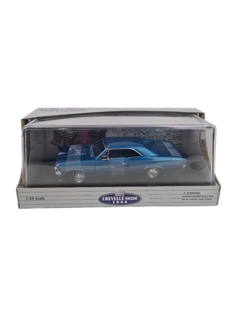 Classic Metal Works Collectible 1966 Chevelle SS 396 Blue 1:24 DieCast 10114